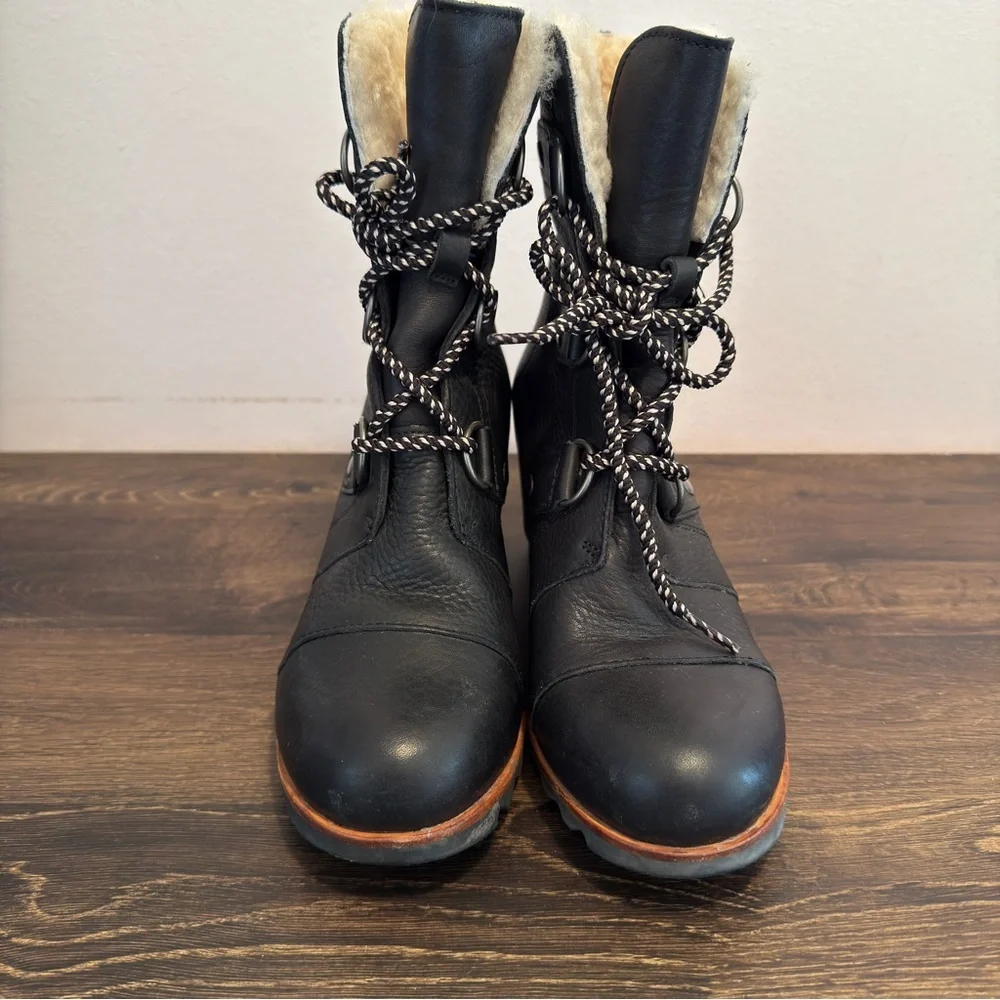 SOREL Boots Joan of Arctic Womens 7.5 Mid Wedge Shearling Black Snow Winter